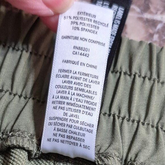 Cargo Pants. Pull on,elastic waist. Like new. S/P - Picture 7 of 7